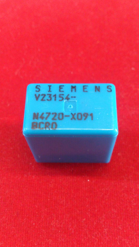 Siemens Relay V23154-N4720-X091 BCR0